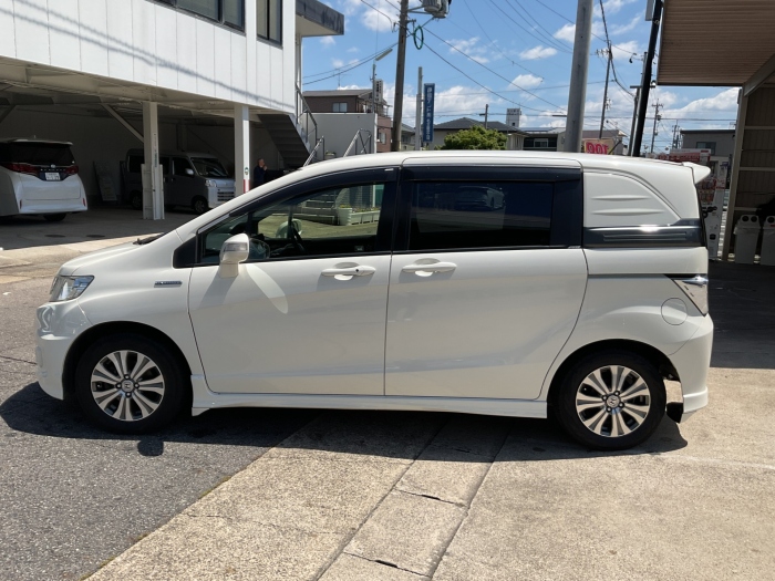 ホンダ フリード スパイク | 愛知県の中古車自社ローン販売ならDASH